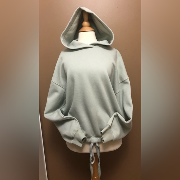 NEW H&M Oversized Hoody - Picture 4 of 9